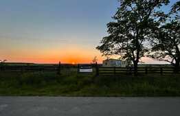 Teren IV + EV împrejmuit de 4.760 mp, cu hală de 200 mp, Bucovăț