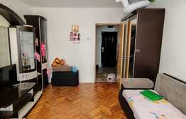 Apartament de 2 camere, decomandat, etaj intermediar, zona Garii