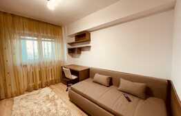 Apartament modern, 3 camere, zona Centrala