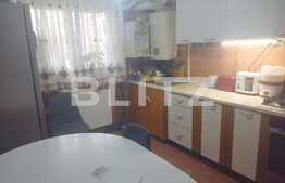 Apartament de 2 camere, decomandat, in Rovine!