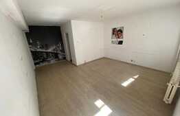 Spatiu comercial, 50 mp, trafic intens pietonal si auto, zona Ultracentrala