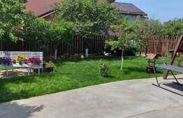 Casa de 200 mp, 500 mp teren, zona Lapus Arges