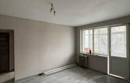 Apartament 2 camere, etaj intermediar, zona Brazda