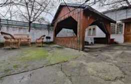 Apartament 2 camere, curte cu foisor+camera, 2 locuri parcare, zona Electroputere Mall