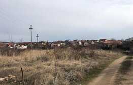 Teren intravilan 1.000 mp, zona Drumul Muntenilor