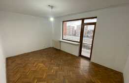 Apartament de 4 camere, ultracentral, vedere panoramica