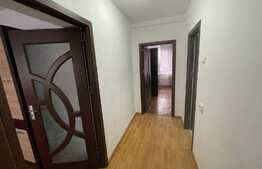 Apartament de 3 camere, izolat exterior, zona Rovine