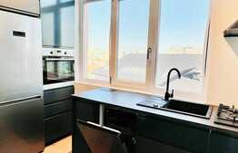 Apartament 3 camere, 80 mp, lux, prima inchiriere, zona Centrala