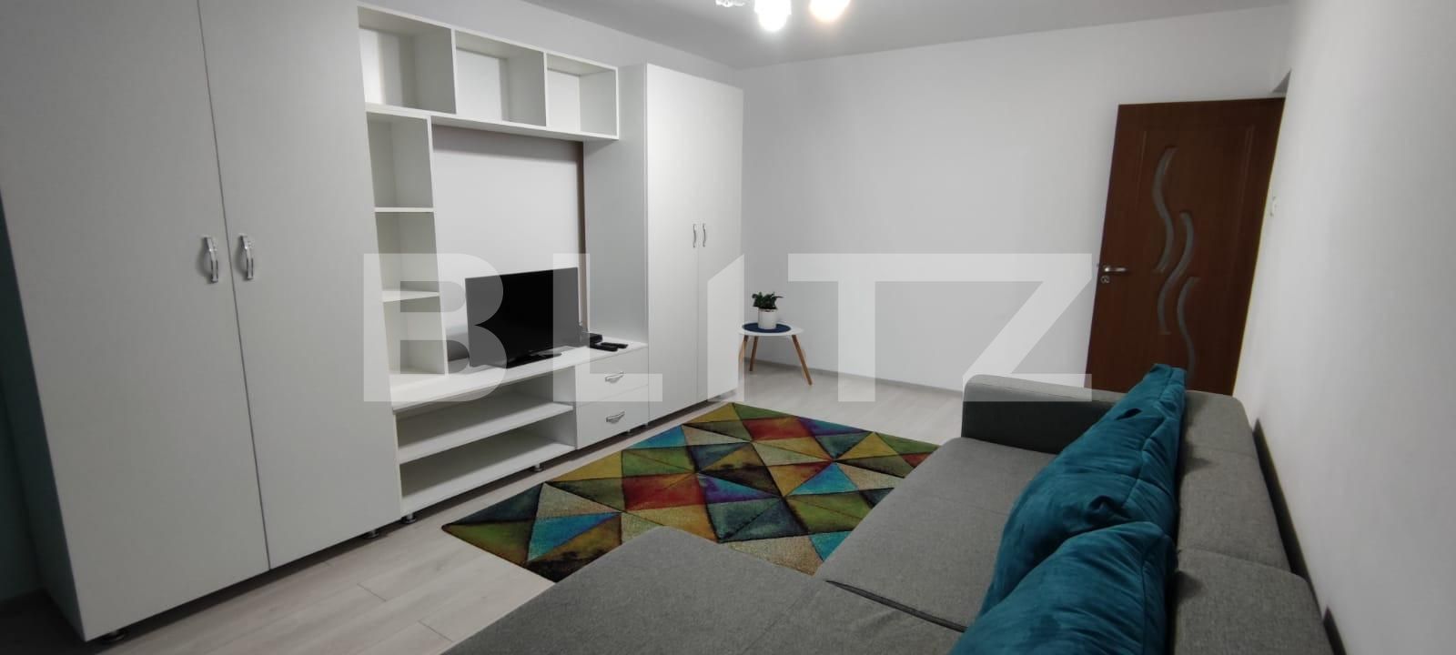 Apartament modern de 2 camere decomandate, la cheie, zona Helmat