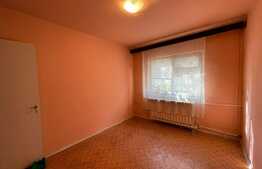 Apartament 3 camere, decomandat, zona Sarari