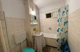 Apartament 3 camere, decomandat, zona Sarari