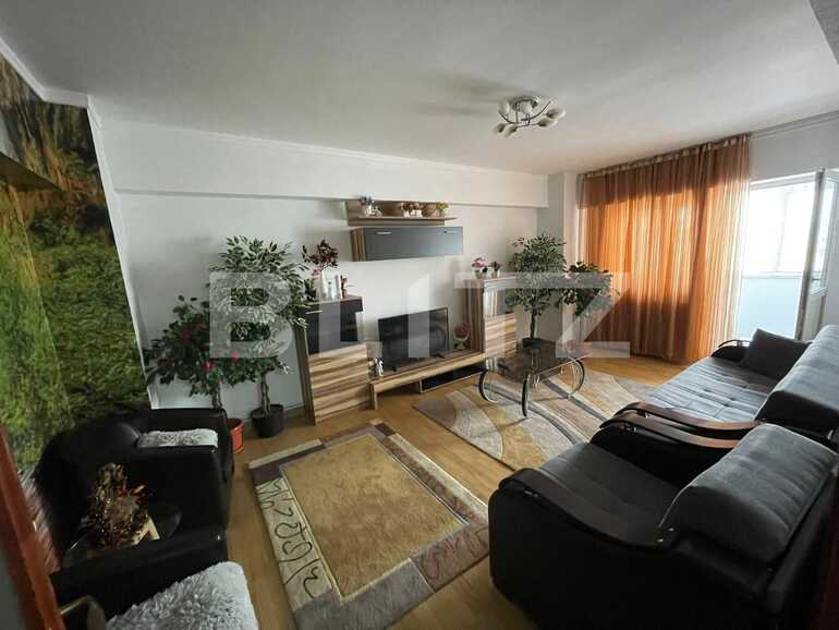 Apartament de vanzare 4 camere Calea Bucuresti - 82367AV | BLITZ Craiova | Poza1