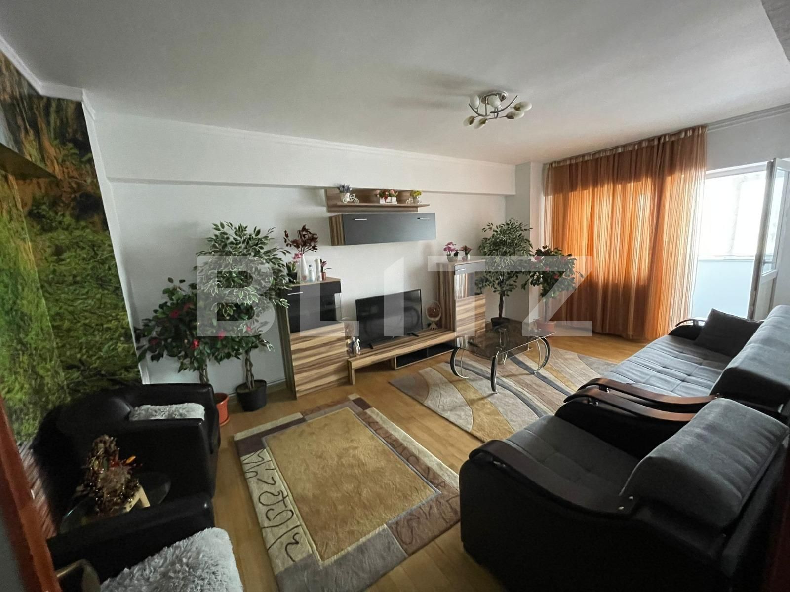 Apartament, 4 camere, 101 mp, 2 balcoane, Calea Bucuresti