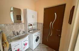 Apartament aerisit, 2 camere, etaj intermediar, zona Craiovita