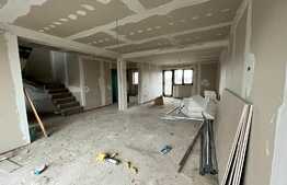 Casa P+M cu teren de 350 mp, Simnicul de Jos