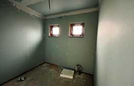 Casa de 130 mp utili, cu teren de 570 mp, Simnicul de Jos