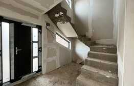 Casa de 130 mp utili, cu teren de 570 mp, Simnicul de Jos