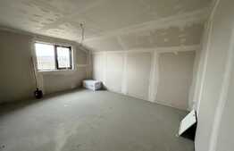 Casa de 130 mp utili, cu teren de 570 mp, Simnicul de Jos