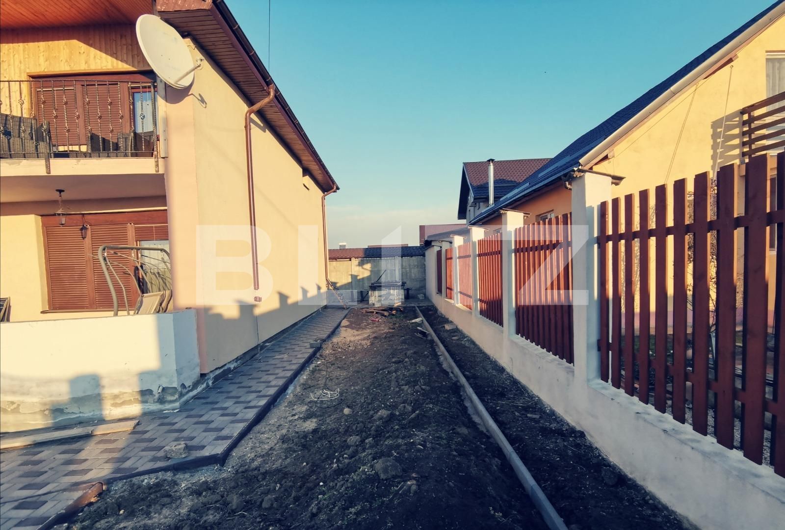 Casa de vânzare 4 camere Exterior  Nord - 82594CV | BLITZ Craiova | Poza2