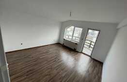 Casa la cheie P+M, teren 500 mp, toate utilitatile, zona Ghercesti-Aeroport