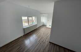 Casa la cheie P+M, teren 500 mp, toate utilitatile, zona Ghercesti-Aeroport