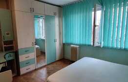 Apartament de 3 camere, etaj intermediar, zona Cornitoiu