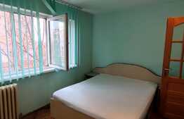 Apartament de 3 camere, etaj intermediar, zona Cornitoiu