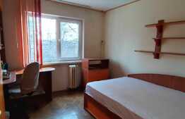 Apartament de 3 camere, etaj intermediar, zona Cornitoiu