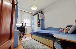 Apartament 3 camere, decomandat, Sarari