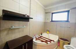 Apartament 2 camere, 68 mp, decomandat, zona Ford