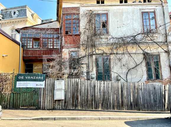 Casa de vânzare 4 camere Central - 82904CV | BLITZ Craiova | Poza1