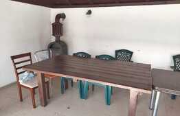 Casa parter si etaj mobilata si teren 1000mp