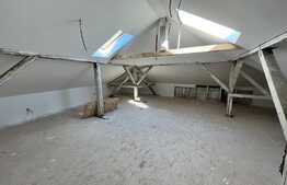 Casă deosebită S + P + E + M 300 mp utili cu 320 mp teren, zonă centrală