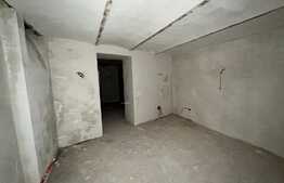 Casă deosebită S + P + E + M 300 mp utili cu 320 mp teren, zonă centrală