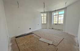 Casă deosebită S + P + E + M 300 mp utili cu 320 mp teren, zonă centrală