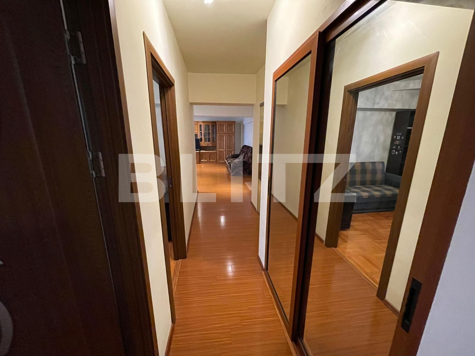 Apartament 3 camere, decomandat, 90 mp utili, Calea Bucuresti