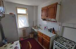 Apartament 2 camere, semidecomandat, etaj intermediar, Calea Bucuresti