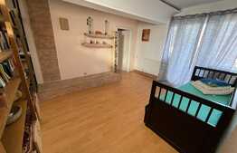 Casa 5 camere, 150 mp, curte si loc parcare, Tudor Vladimirescu