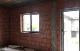 Casă individuală de 140 mp utili cu 326 mp teren, zona Căpșunărie