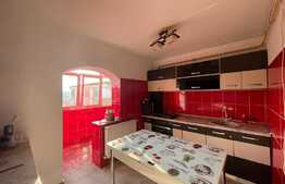 Apartament 3 camere, decomandat, 68 mp utili, 1 Mai