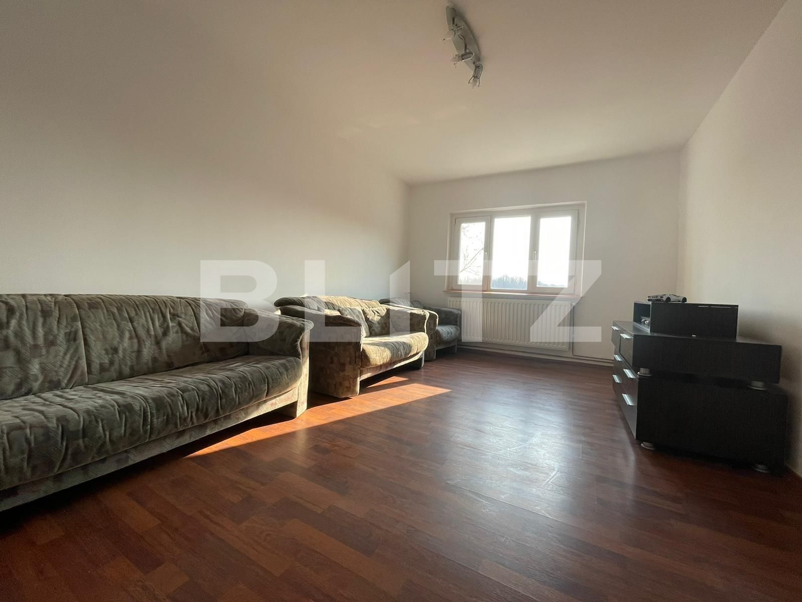 Apartament de vânzare 3 camere 1 Mai - 83704AV | BLITZ Craiova | Poza1