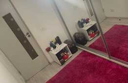 Apartament 3 camere, etaj intermediar, zona Valea Rosie 