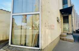 Spațiu comercial de 340 mp in Rovine