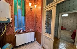 OPORTUNITATE! Casă boierească cu anexe, 202 mpc, 488 mp teren, zona Tudor Vladimirescu