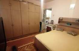 Apartament de 2 camere, decomandat, etaj intermediar, zona Garii