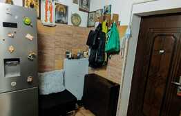 Camera de camin, etaj intermediar, zona Bresti