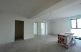 Apartament 3 camere, spațios, decomandat, zona Ciupercă, 91mp 