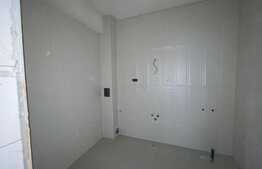 Apartament 3 camere, spațios, decomandat, zona Ciupercă, 91mp 