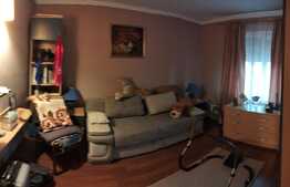 Casa 200 mp utili și  460 mp teren, zona Simnicul de Jos