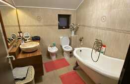 Casa de 160 mp, mobilata, imobil nou, 500 teren, Malu Mare